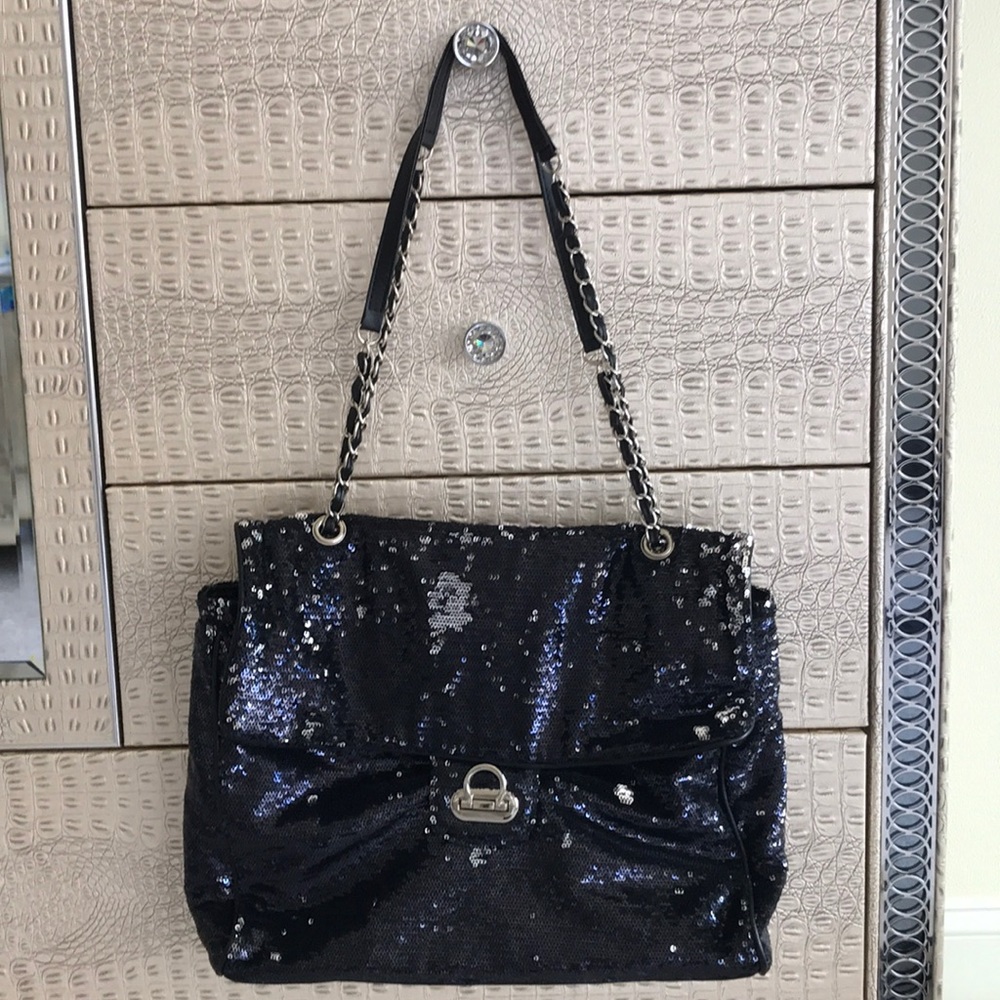 FREE w/ Any $50 purchase! Kathy Ireland Sequin bag